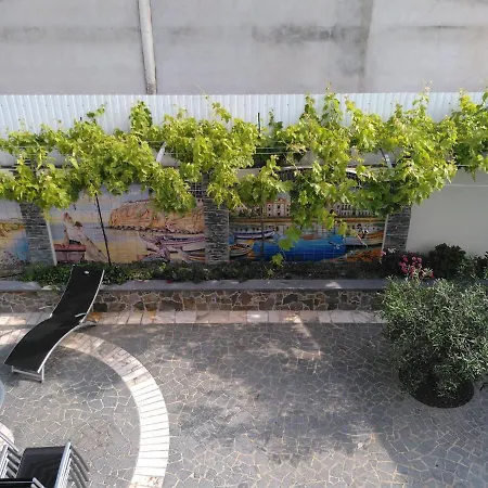 Holiday Rua De Santo Antonio Holiday home *